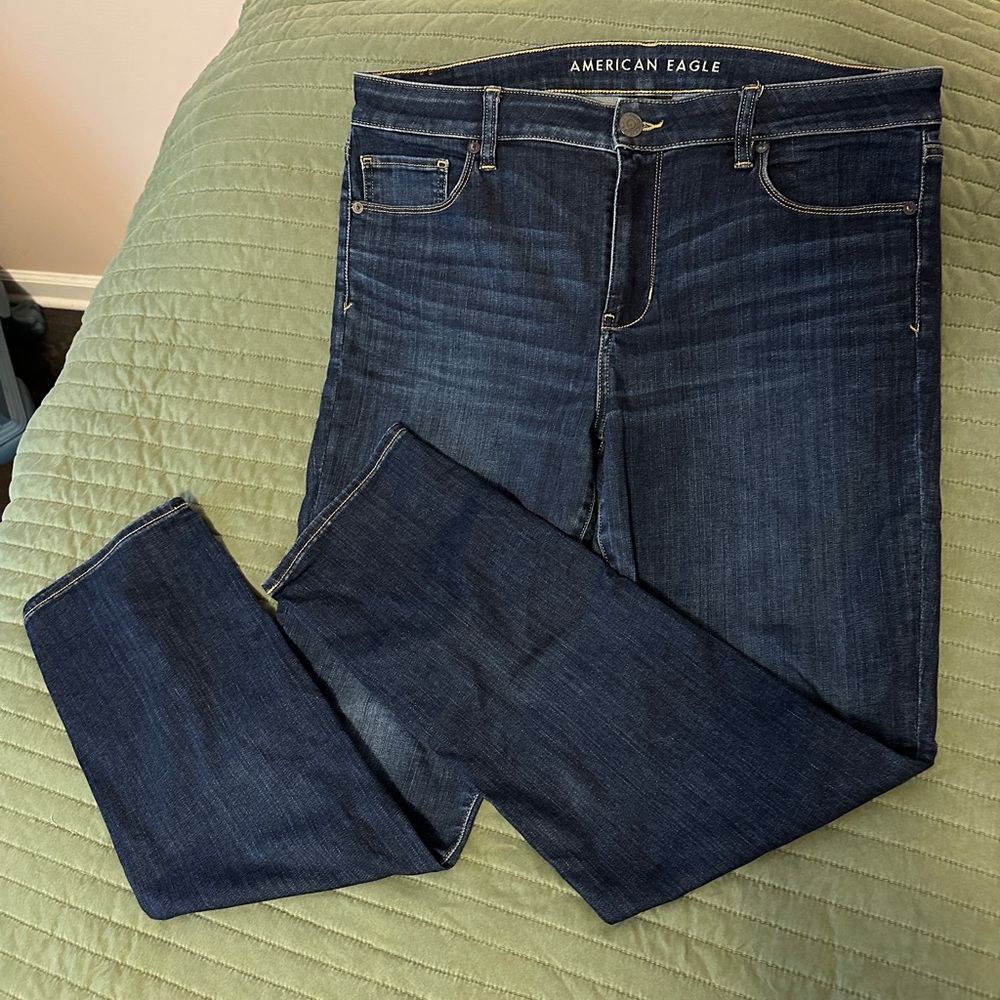 American Eagle Outfitters Women's Dark Blue Jeans